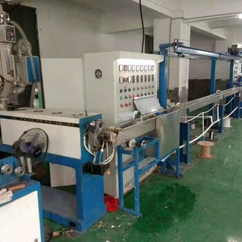 50鐵絲包塑設(shè)備園藝工藝鋼絲鐵絲包塑機器鐵絲塑料擠出機